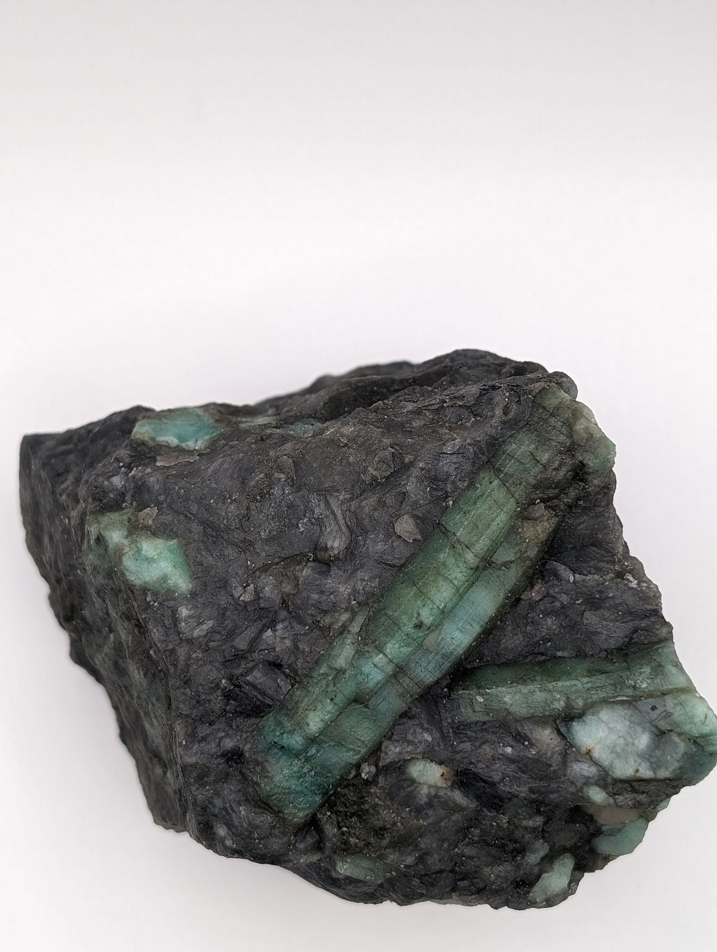 Raw Emerald (Grade A) – Brazil
