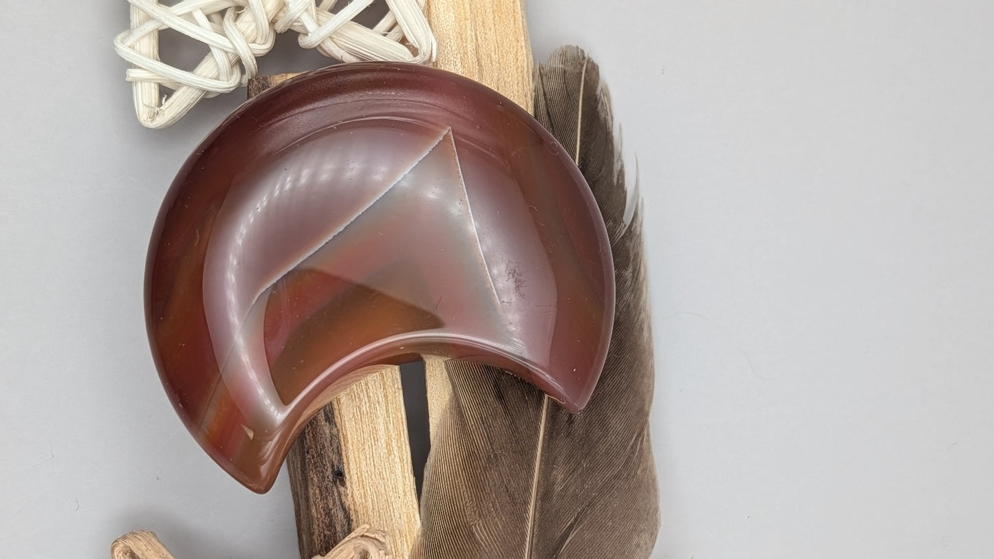 🌙 Carnelian Crescent Moon